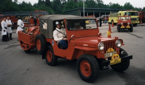 Willys CJ 1953 med Länna-släp